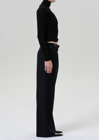 Ines Wollhose