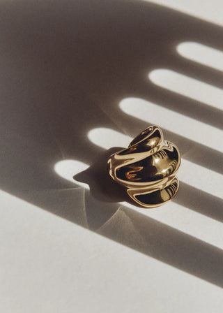 Wave Cuff Gold