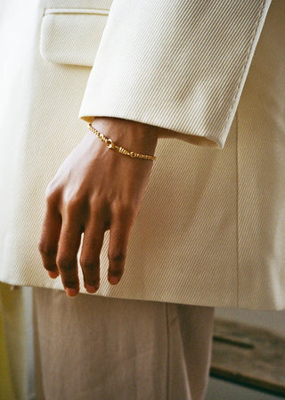 Locked Armband