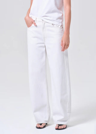 Low Curve Jeans