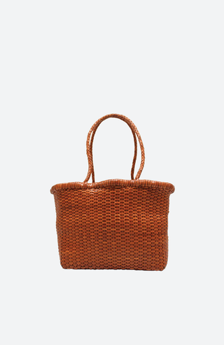 B WEAVE SMALL Tan von Dragon Diffusion