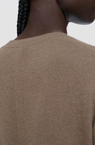 Leichter Rundhalspullover aus reinem Kaschmir