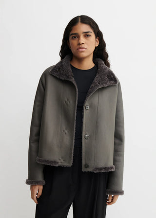 Ariana Lammfelljacke