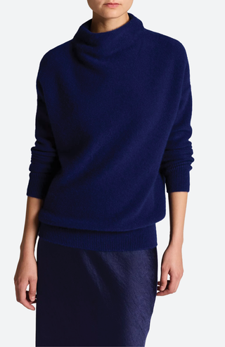 Cashmere Pullover mit Trichterkragen