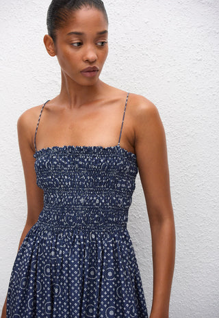 Kleid mit gerafftem Oberteil