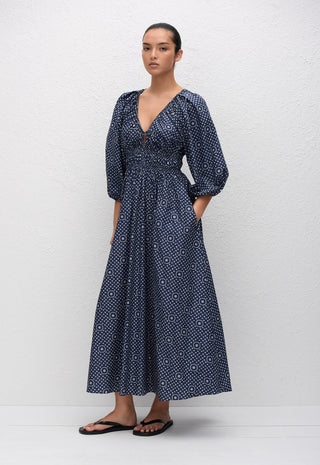Maxikleid aus gerafftem Bio-Baumwollpopeline