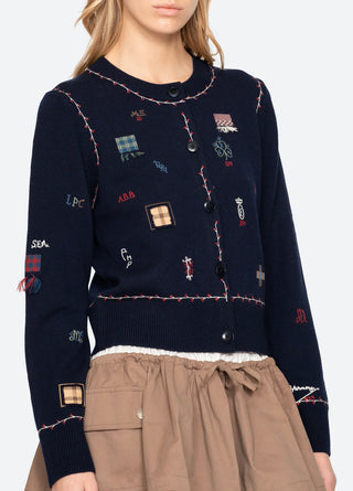 Claira Strickjacke