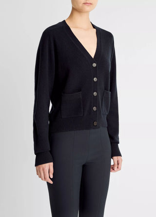 Strickjacke aus einer Woll- und Kaschmirmischung