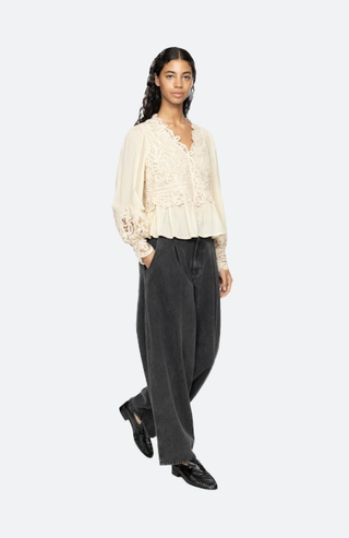 ADELINA BATTENBERG LACE BLUSE