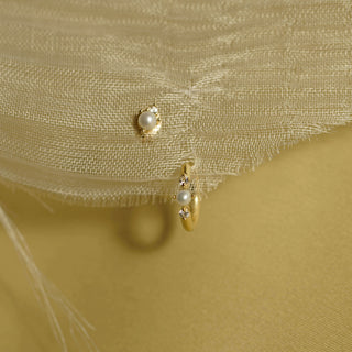 Perle und weißer Saphir Stecker